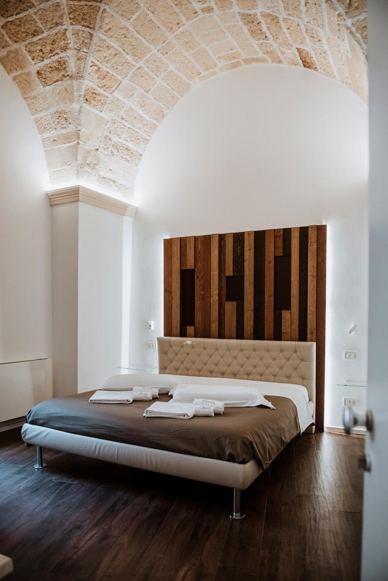 Signuria Dimora Esclusiva Bed & Breakfast Lecce Bagian luar foto