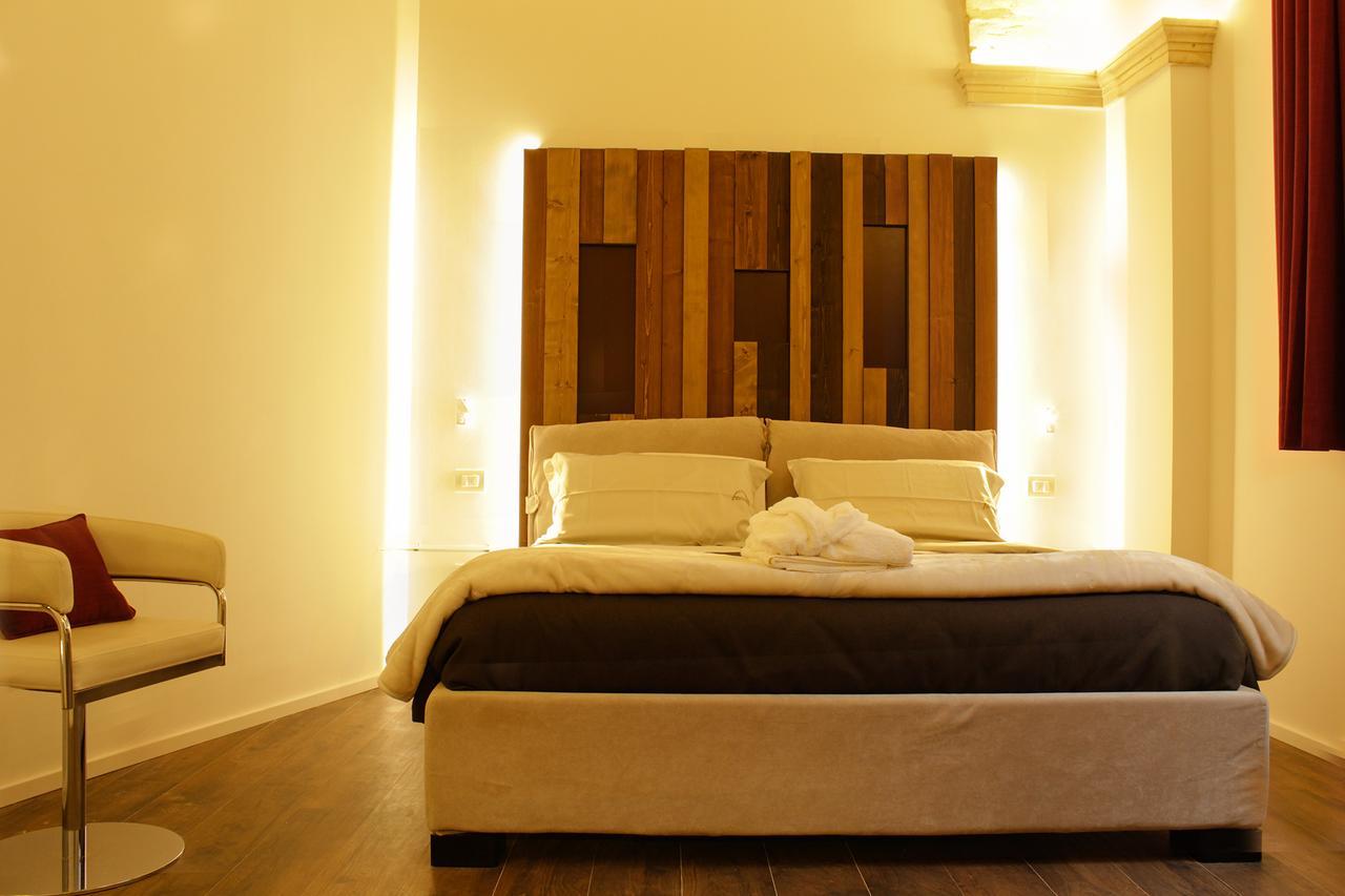 Signuria Dimora Esclusiva Bed & Breakfast Lecce Bagian luar foto